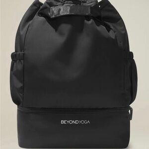 Beyond Yoga Convertible Gym Bag | Black | NWT